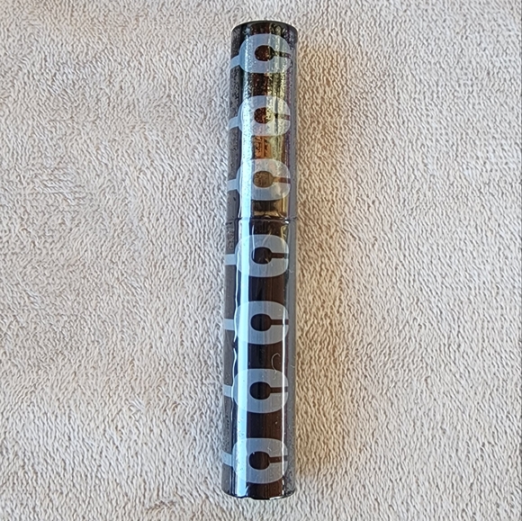 😍BEAUTY FOR CERTAIN Whole Lotta Mascara - Picture 4 of 9